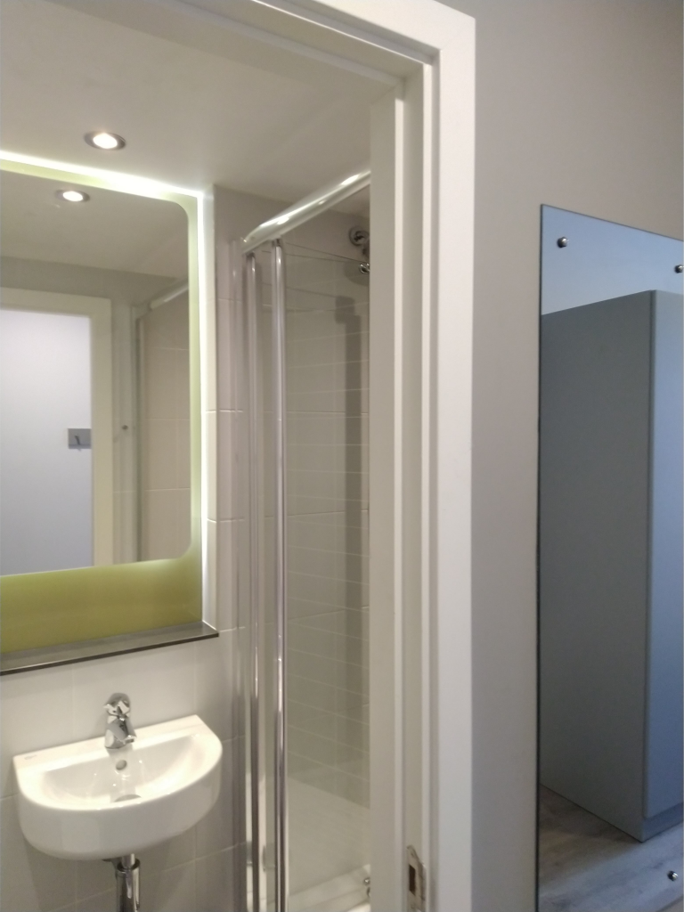 Salle de bain moderne